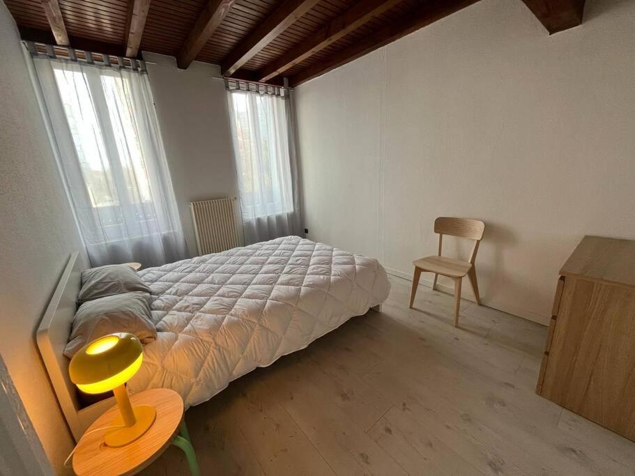 Appartement Joli T3 Duplex Compans Cafarelli *